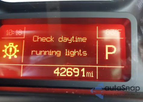 2015 Fiat 500L Lounge z USA, uszkodzony, nr VIN ZFBCFACH2FZ033706